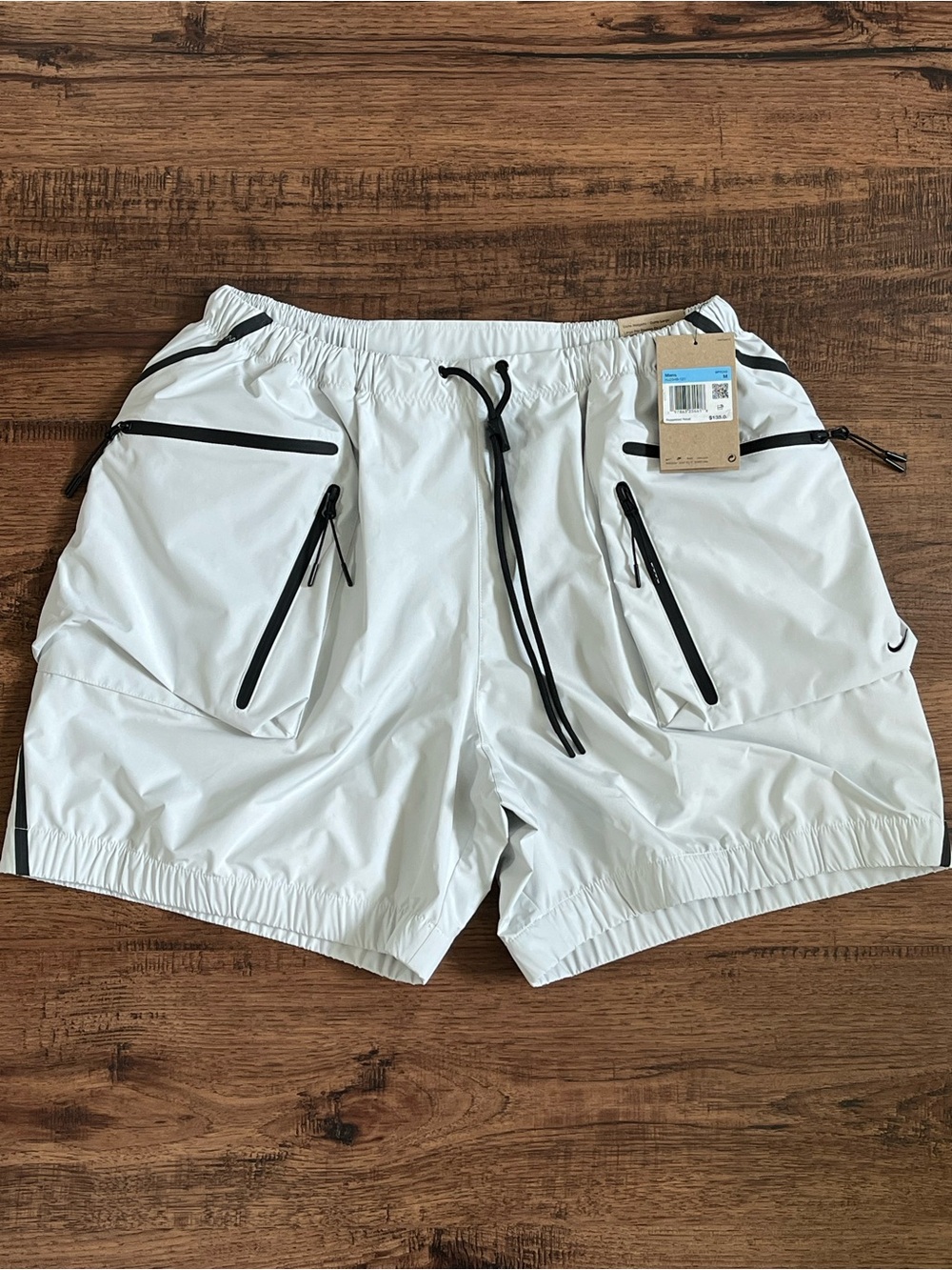 Nike Tech Super Lightweight Shorts ‘Gray Black’ (size mens M)